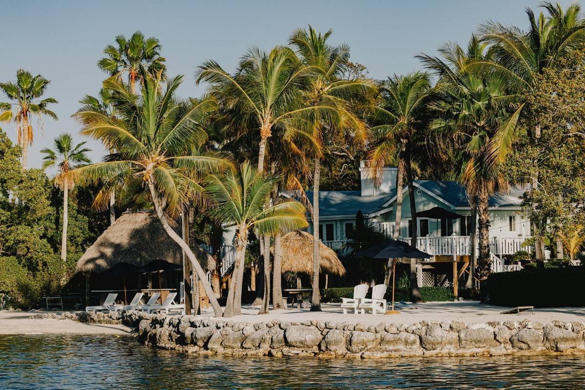 Coastal Style Interior Design Ideas That Actually Feel Like a Vacation (Not Just Sandy Toes)