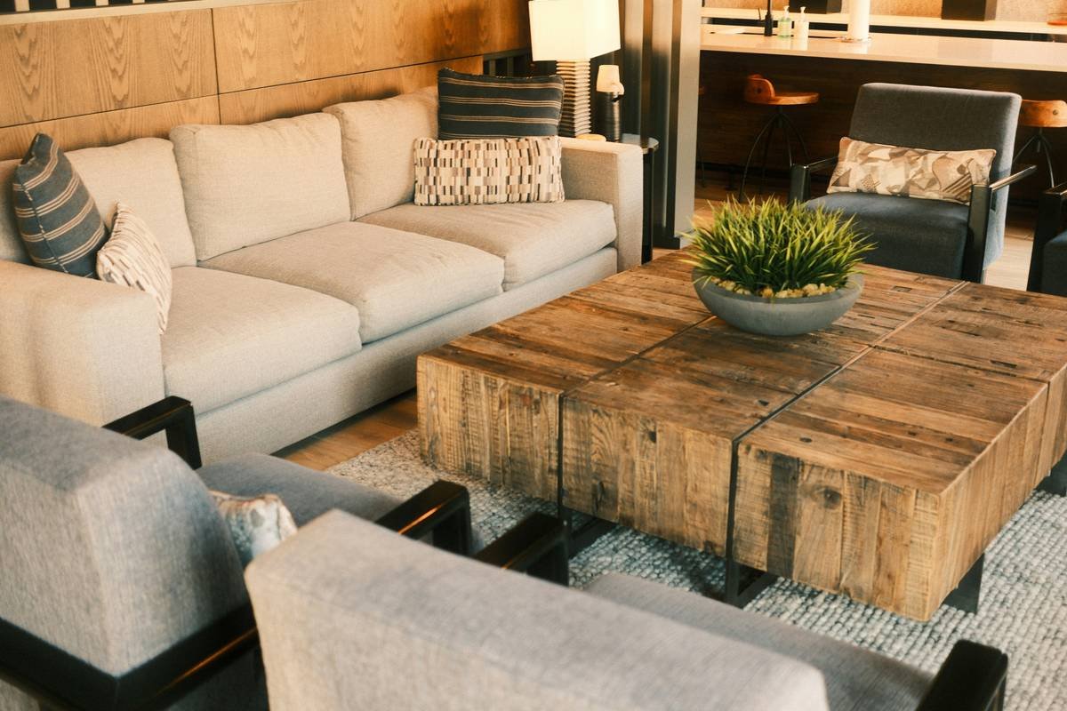 Coastal Home Living Room: 7 Proven Tips to Avoid Costly Mistakes